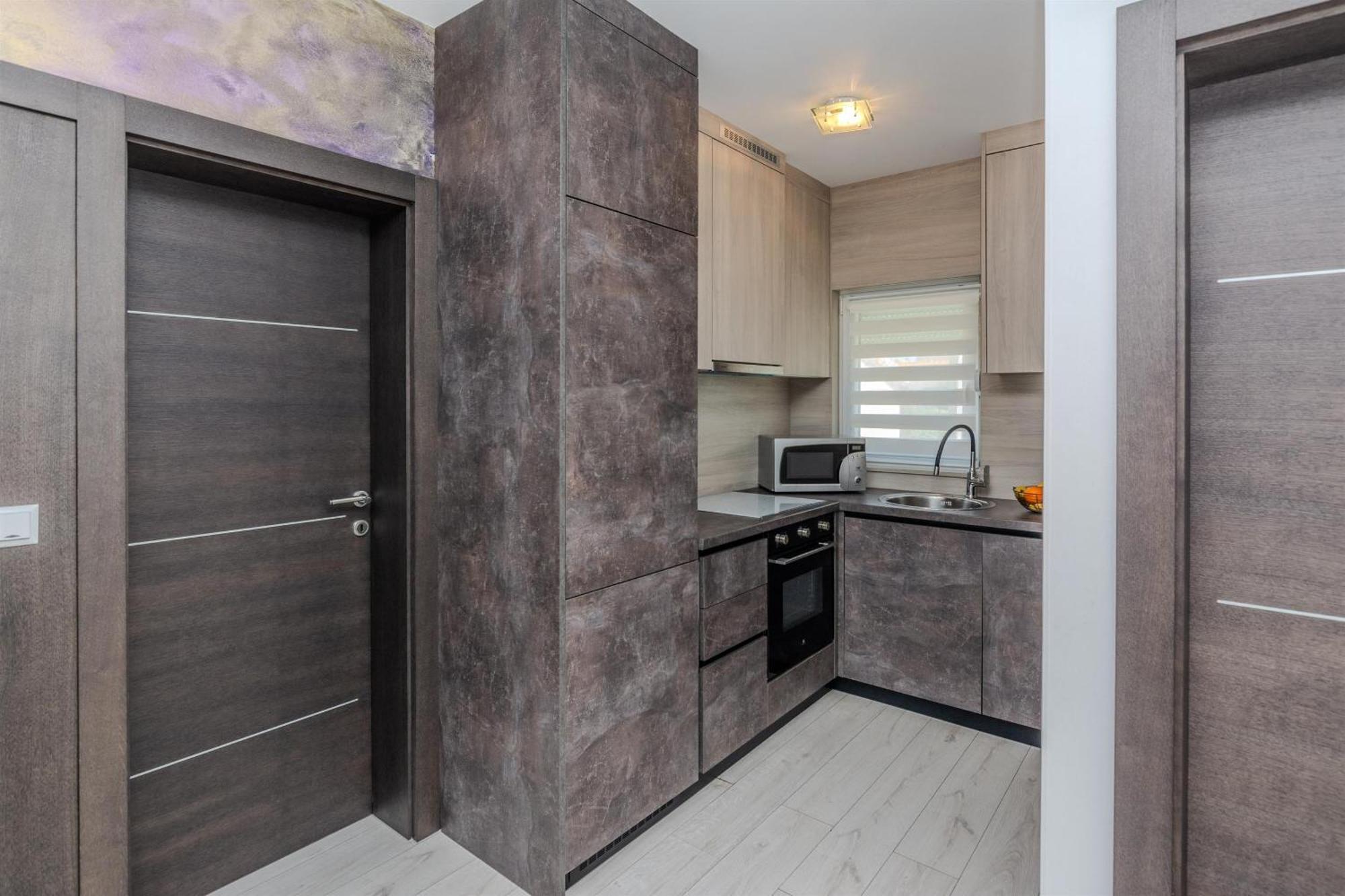 Apartments Lucica Вир Экстерьер фото