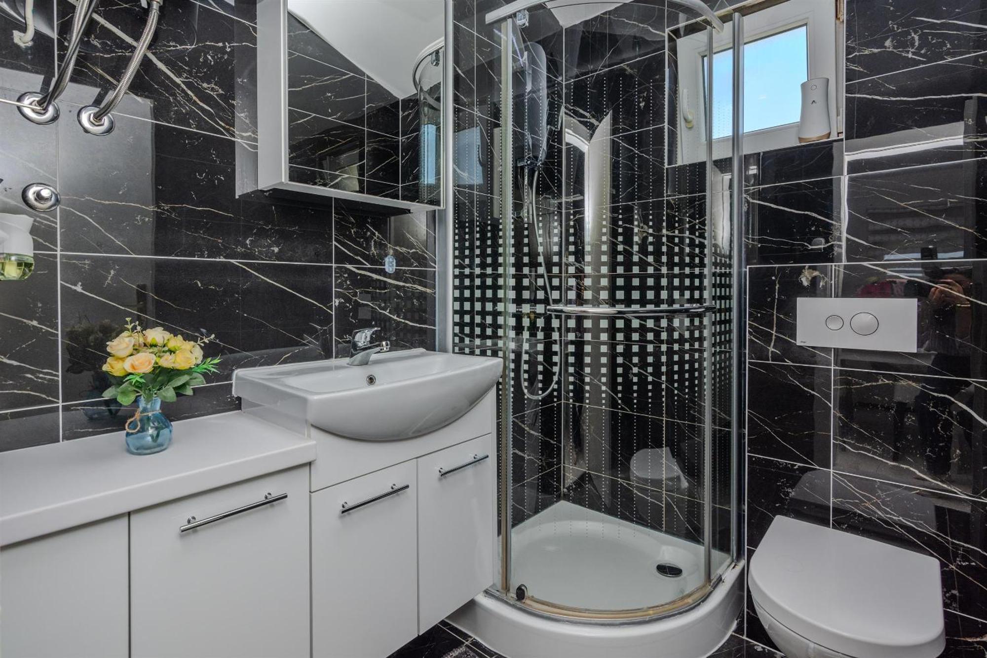 Apartments Lucica Вир Экстерьер фото