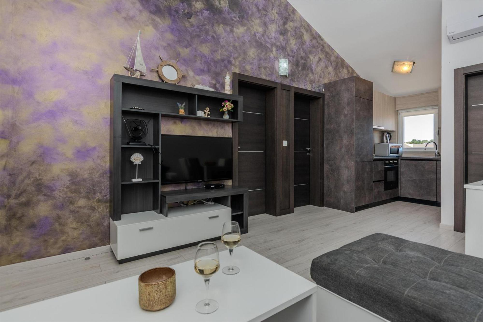 Apartments Lucica Вир Экстерьер фото